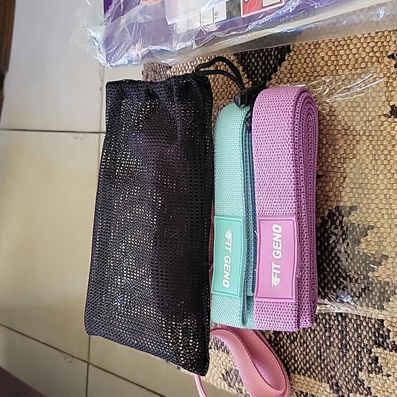 Brand new exercise resistance bands - Picture 3 of 3